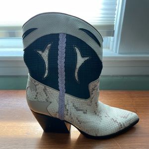 Dolce Vita Loral Boot